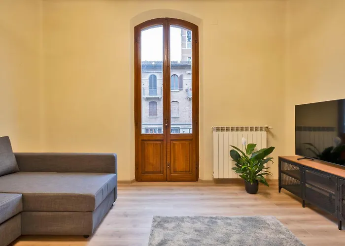 My Honeyed Corner * Siena