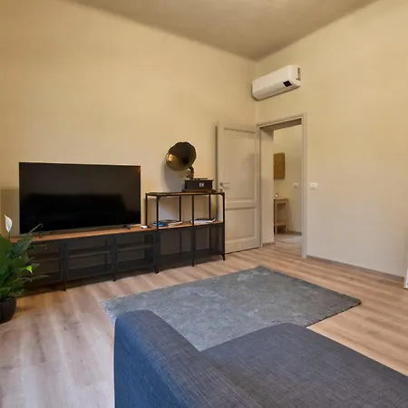 Apartment My Honeyed Corner Siena